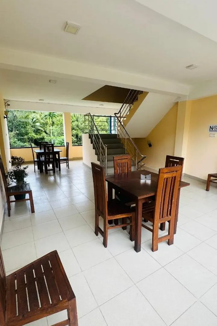 Tashini Hotel Kiribathkumbura Sri Lanka